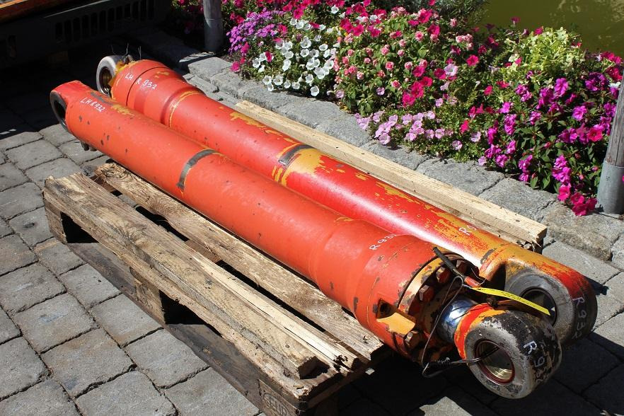 Liebherr R 932 LIT - Xi lanh thủy lực cho Máy móc xây dựng: hình 1 Liebherr R 932 LIT - Xi lanh thủy lực cho Máy móc xây dựng: hình 1