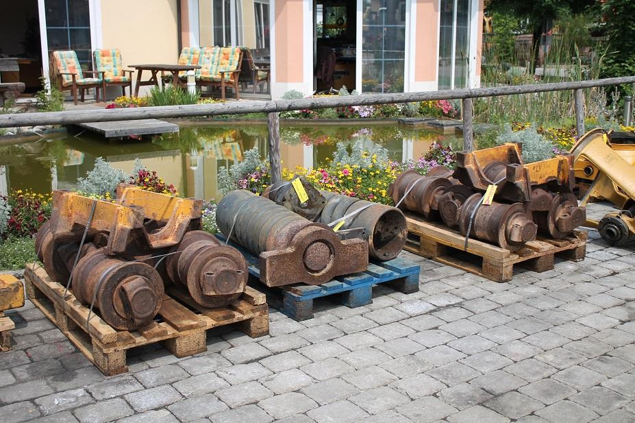 Liebherr R 974 - Con lăn bánh cho Máy móc xây dựng: hình 3 Liebherr R 974 - Con lăn bánh cho Máy móc xây dựng: hình 3