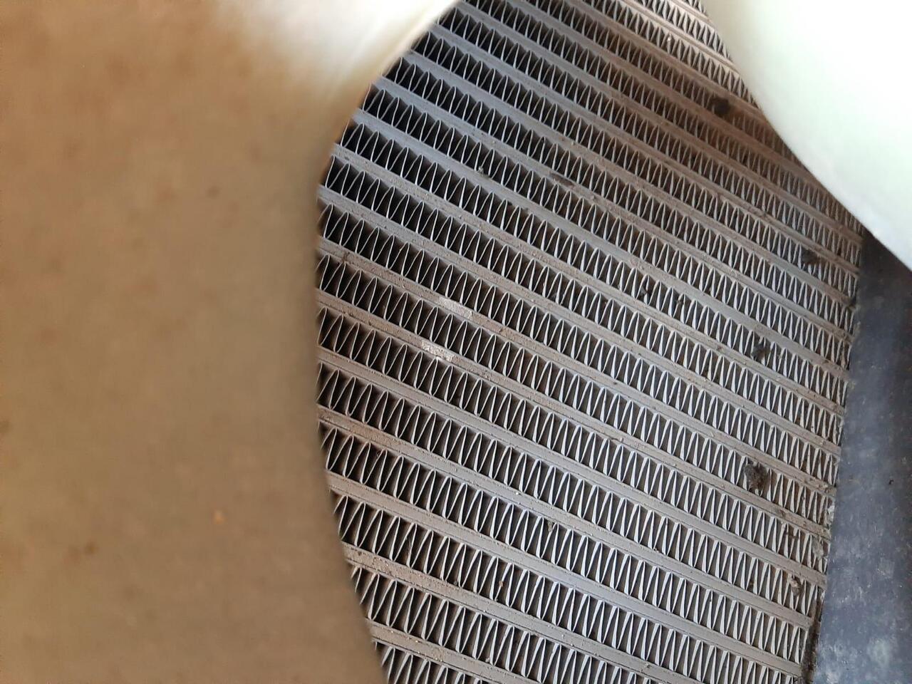 Volvo 160 B - Hệ thống làm mát cho Máy móc xây dựng: hình 5 Volvo 160 B - Hệ thống làm mát cho Máy móc xây dựng: hình 5