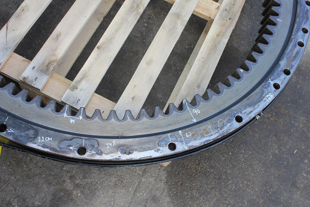 Volvo EC 240 B NLC - Vòng bánh răng xoay cho Máy móc xây dựng: hình 4 Volvo EC 240 B NLC - Vòng bánh răng xoay cho Máy móc xây dựng: hình 4