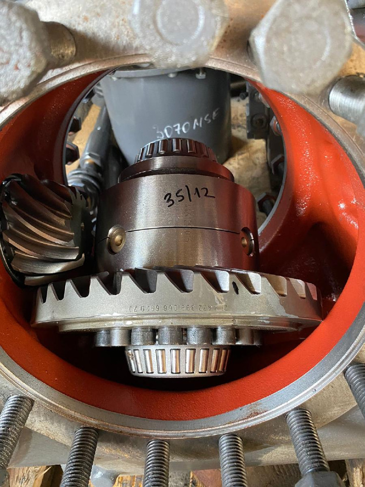 ZF MS E 3070 II - Trục và các bộ phận cho Máy móc xây dựng: hình 2 ZF MS E 3070 II - Trục và các bộ phận cho Máy móc xây dựng: hình 2