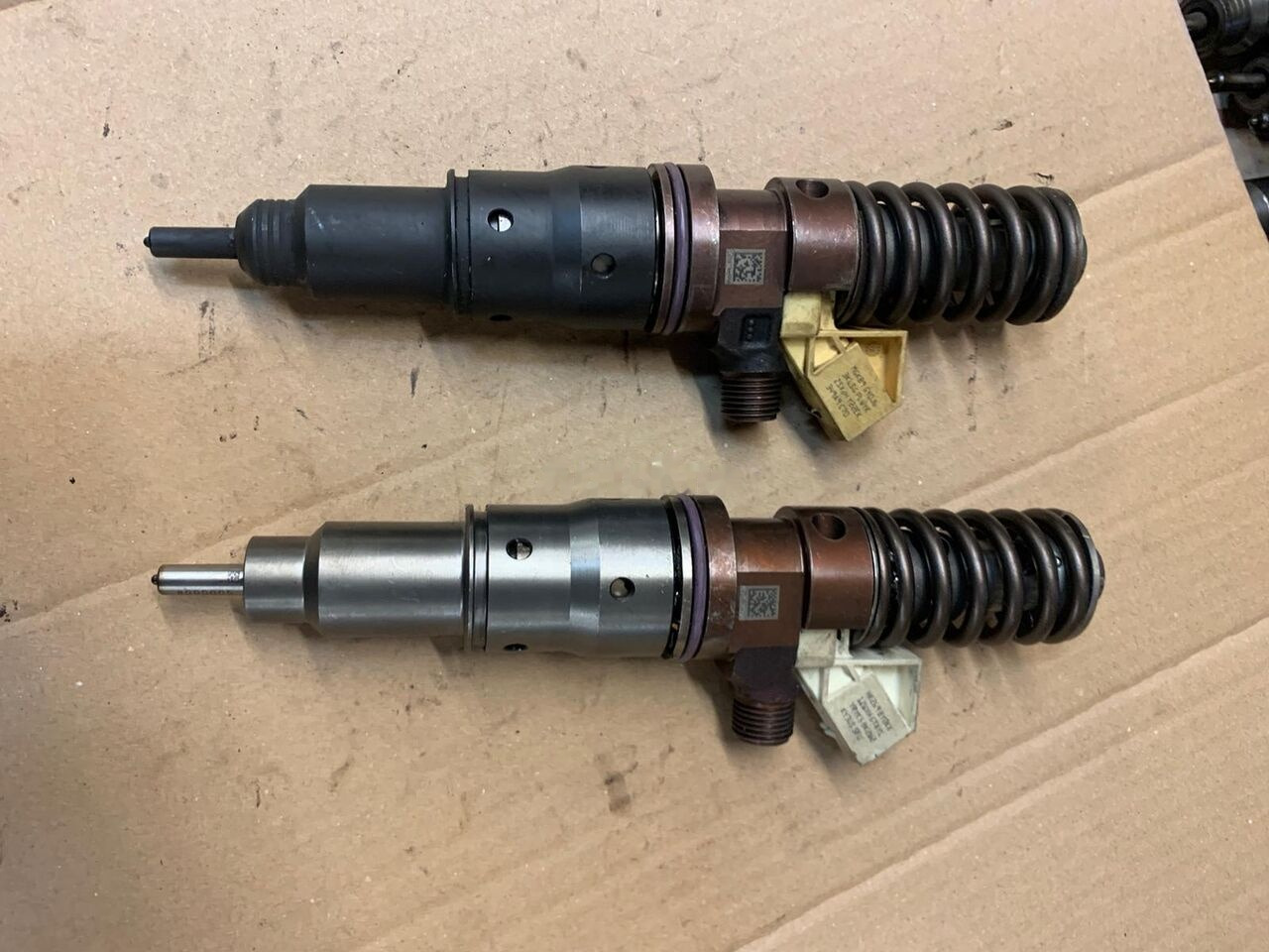 Pompo Volvo FM 4 do regeneracji 22282198 - Bộ phun cho Xe tải: hình 1 Pompo Volvo FM 4 do regeneracji 22282198 - Bộ phun cho Xe tải: hình 1