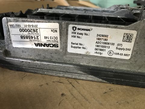 Scania Euro 6 S8 2428092 Scania truck - ECU cho Xe tải: hình 2 Scania Euro 6 S8 2428092 Scania truck - ECU cho Xe tải: hình 2