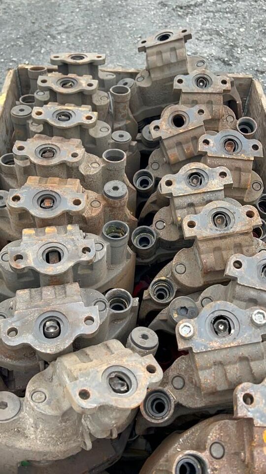 Scania SN7 XPI HPI R SN7206 / SN7264   Scania - Bộ kẹp phanh cho Xe tải: hình 4 Scania SN7 XPI HPI R SN7206 / SN7264   Scania - Bộ kẹp phanh cho Xe tải: hình 4