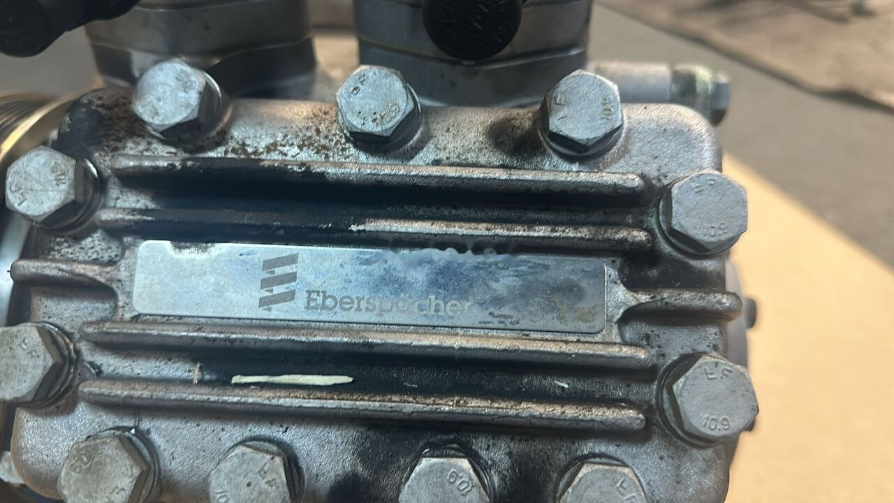 Sprężarka kompresor klimatyzacji Bock Eberspacher FKX40/470K 8862010000407 - Lốc điều hòa cho Xe tải: hình 3 Sprężarka kompresor klimatyzacji Bock Eberspacher FKX40/470K 8862010000407 - Lốc điều hòa cho Xe tải: hình 3