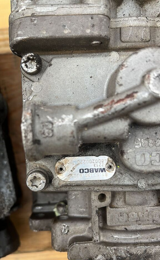 WABCO 4800200020 MAN TGL TGM truck - Van phanh cho Xe tải: hình 3 WABCO 4800200020 MAN TGL TGM truck - Van phanh cho Xe tải: hình 3