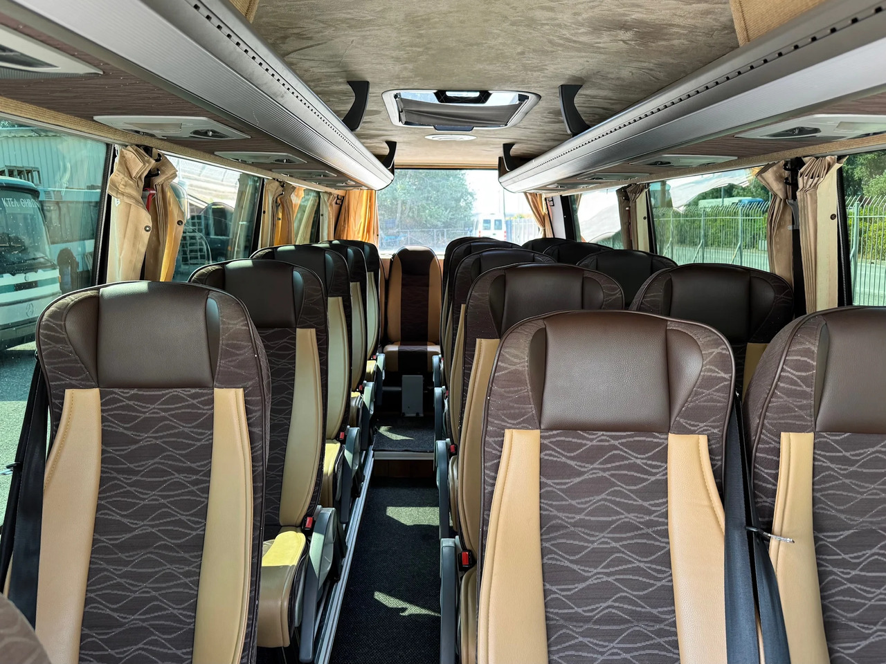 Xe đò MERCEDES-BENZ SPRINTER 519CDI (2015): hình 9