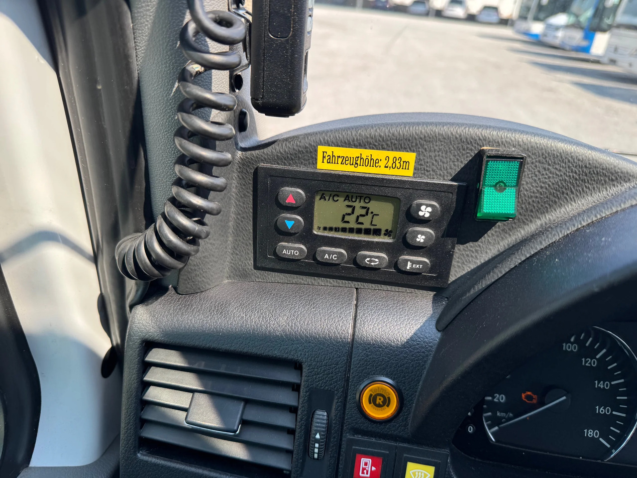 Xe đò MERCEDES-BENZ SPRINTER 519CDI (2015): hình 23