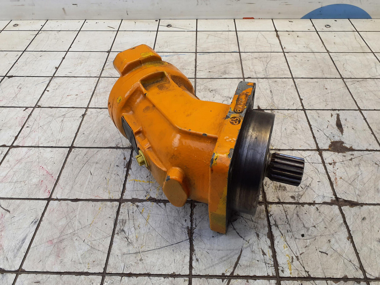 FAUN ATF 60-3 hydraulic winch engine - Bơm thủy lực cho Cẩu bánh lốp: hình 4 FAUN ATF 60-3 hydraulic winch engine - Bơm thủy lực cho Cẩu bánh lốp: hình 4