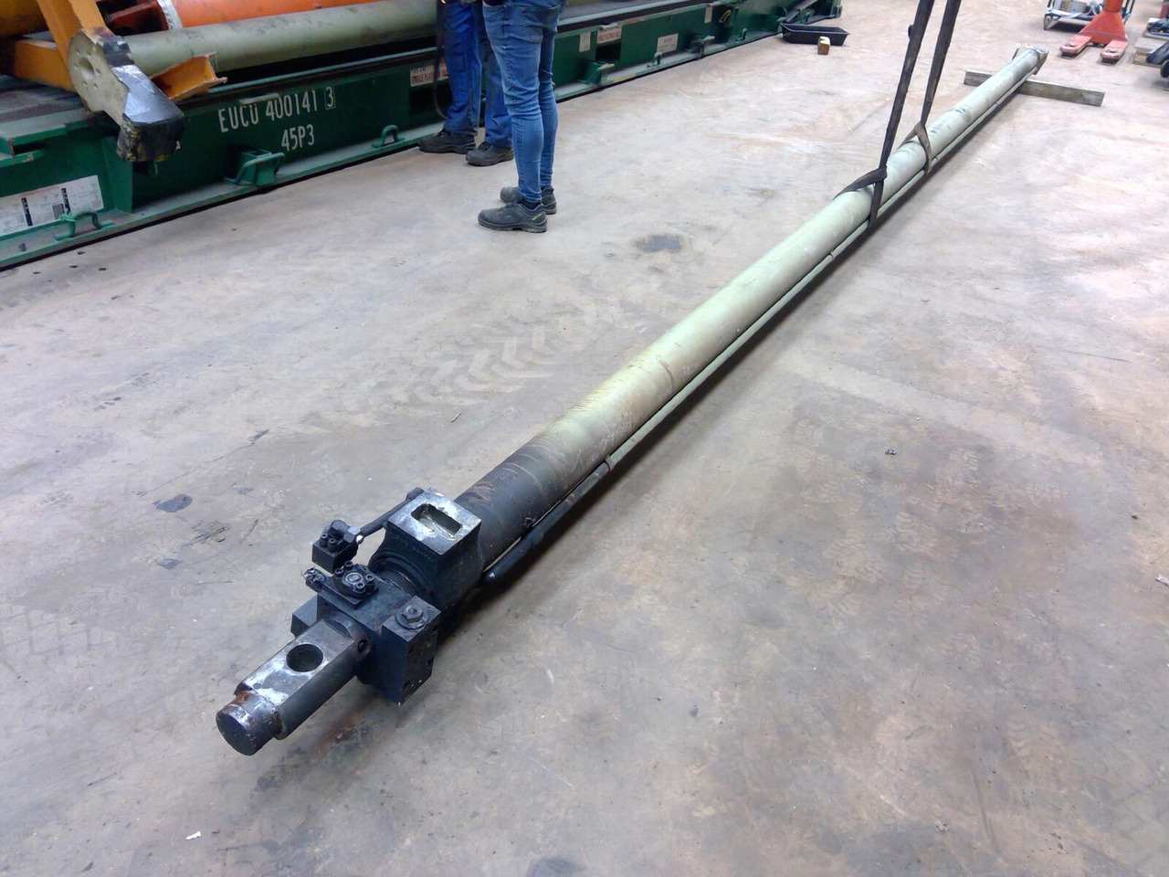 FAUN ATF 60-4 telescopic cylinder single - Xi lanh thủy lực cho Cẩu bánh lốp: hình 1 FAUN ATF 60-4 telescopic cylinder single - Xi lanh thủy lực cho Cẩu bánh lốp: hình 1