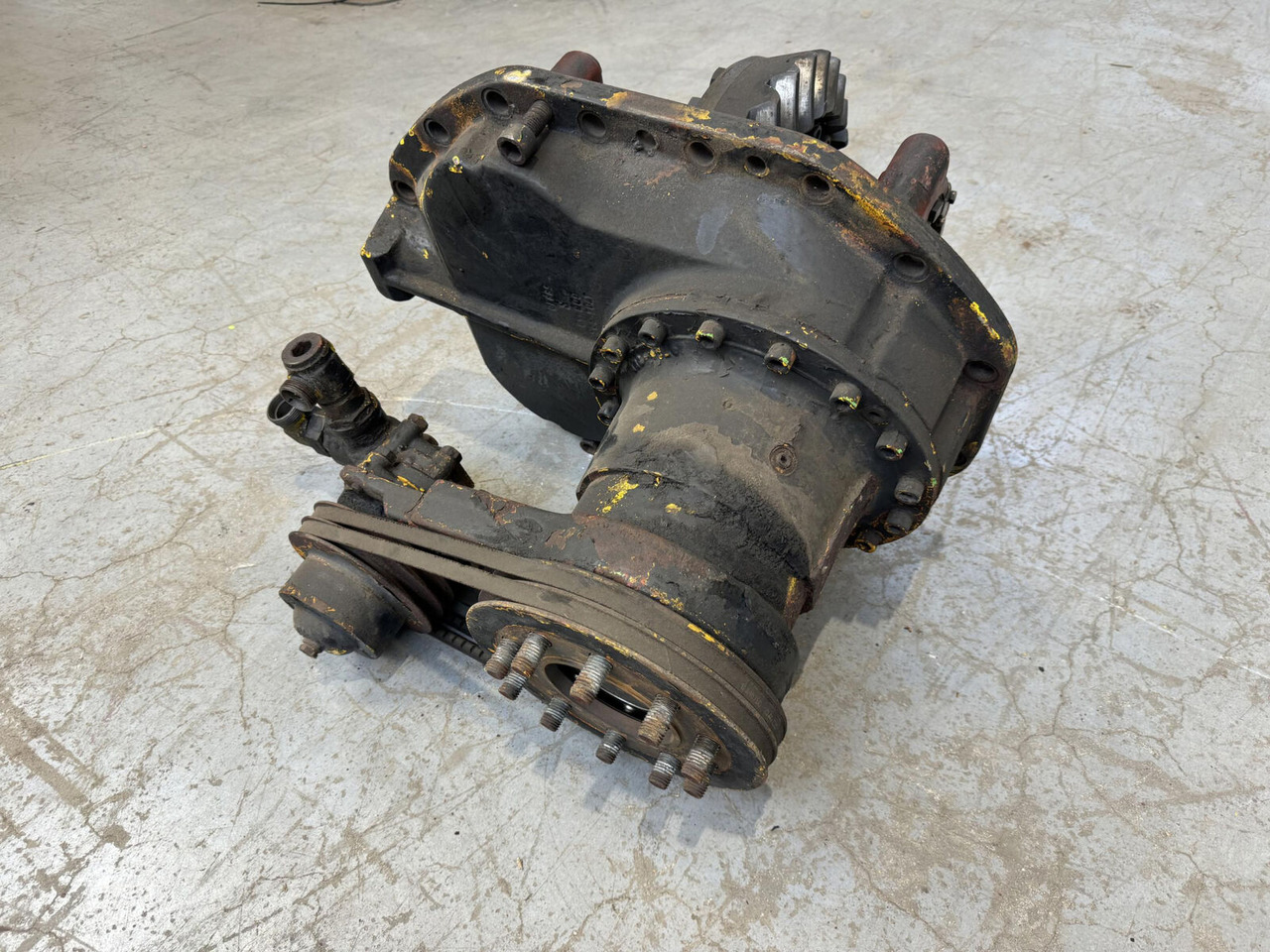 FAUN AUN HK 40 differential 11x27 - Bộ vi sai cho Cẩu bánh lốp: hình 5 FAUN AUN HK 40 differential 11x27 - Bộ vi sai cho Cẩu bánh lốp: hình 5