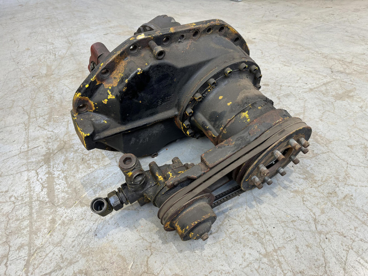 FAUN AUN HK 40 differential 11x27 - Bộ vi sai cho Cẩu bánh lốp: hình 2 FAUN AUN HK 40 differential 11x27 - Bộ vi sai cho Cẩu bánh lốp: hình 2