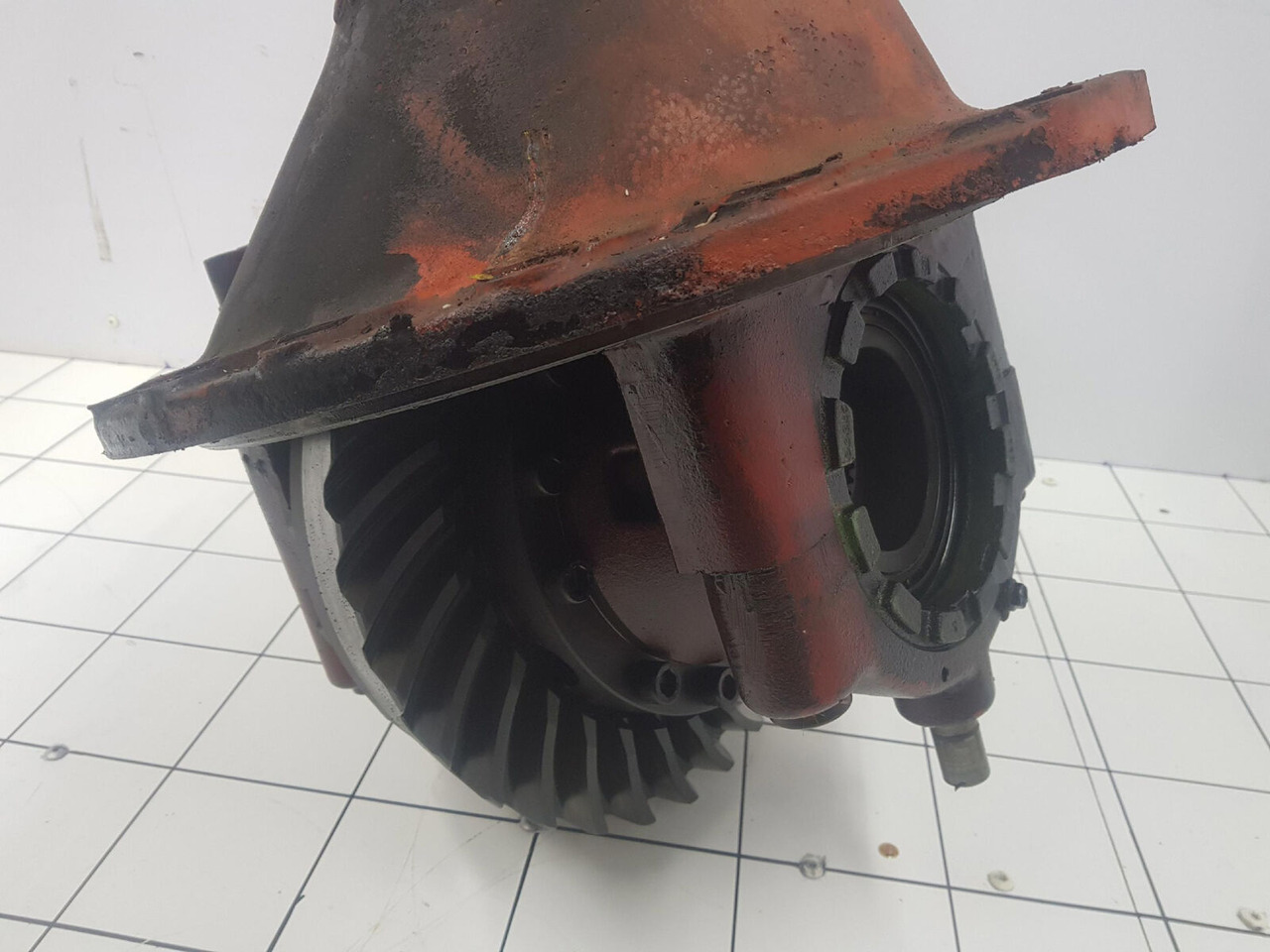 FAUN Faun RTF 50 end differential 12x31 - Bộ vi sai cho Cẩu bánh lốp: hình 2 FAUN Faun RTF 50 end differential 12x31 - Bộ vi sai cho Cẩu bánh lốp: hình 2