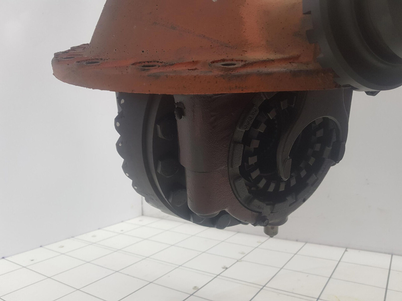 FAUN RTF 50-60 end differential 12x31 - Bộ vi sai cho Cẩu bánh lốp: hình 3 FAUN RTF 50-60 end differential 12x31 - Bộ vi sai cho Cẩu bánh lốp: hình 3