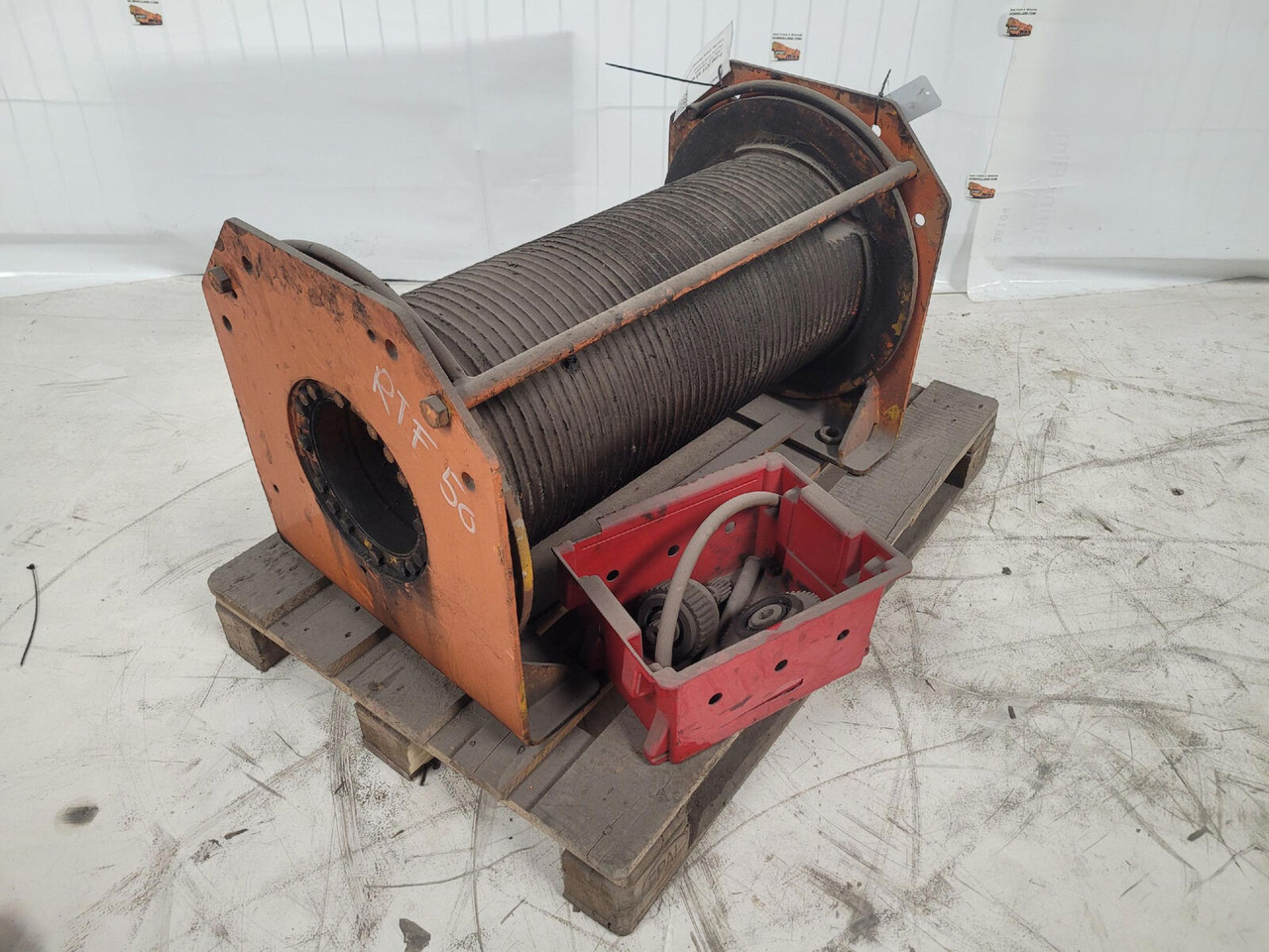 FAUN RTF 50 winch - Tay quay cho Cẩu bánh lốp: hình 1 FAUN RTF 50 winch - Tay quay cho Cẩu bánh lốp: hình 1