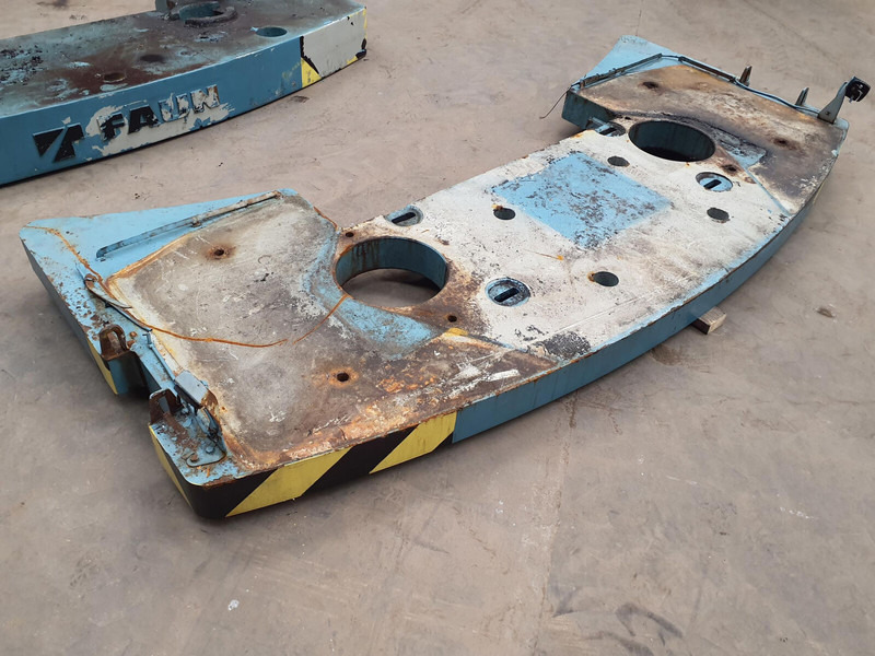 Faun ATF 60-3 counterweight 1.6 ton - Đối trọng cho Máy móc xây dựng: hình 2 Faun ATF 60-3 counterweight 1.6 ton - Đối trọng cho Máy móc xây dựng: hình 2