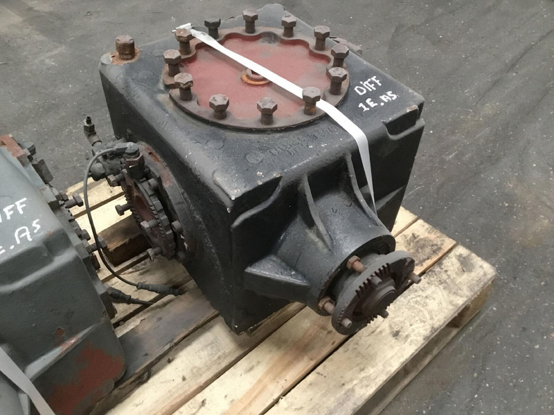 Grove GMK 2035 Diff box axle nr 1 - Bộ vi sai cho Cần cẩu: hình 2 Grove GMK 2035 Diff box axle nr 1 - Bộ vi sai cho Cần cẩu: hình 2