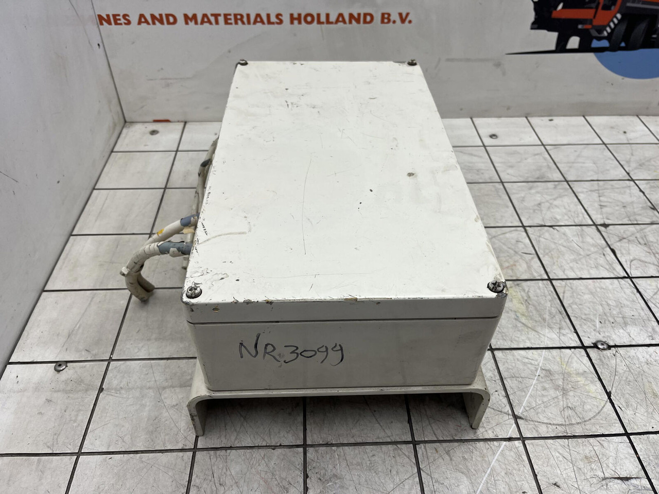 Grove GMK 3055 angle unit - Linh kiện điện cho Cẩu bánh lốp: hình 5 Grove GMK 3055 angle unit - Linh kiện điện cho Cẩu bánh lốp: hình 5