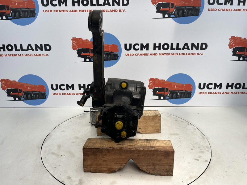 Grove GMK 3055 steering Box - Cột lái cho Cần cẩu: hình 4 Grove GMK 3055 steering Box - Cột lái cho Cần cẩu: hình 4