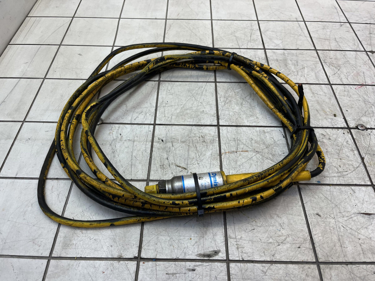 Grove GMK pressure sensor - Bộ cảm biến cho Cẩu bánh lốp: hình 1 Grove GMK pressure sensor - Bộ cảm biến cho Cẩu bánh lốp: hình 1
