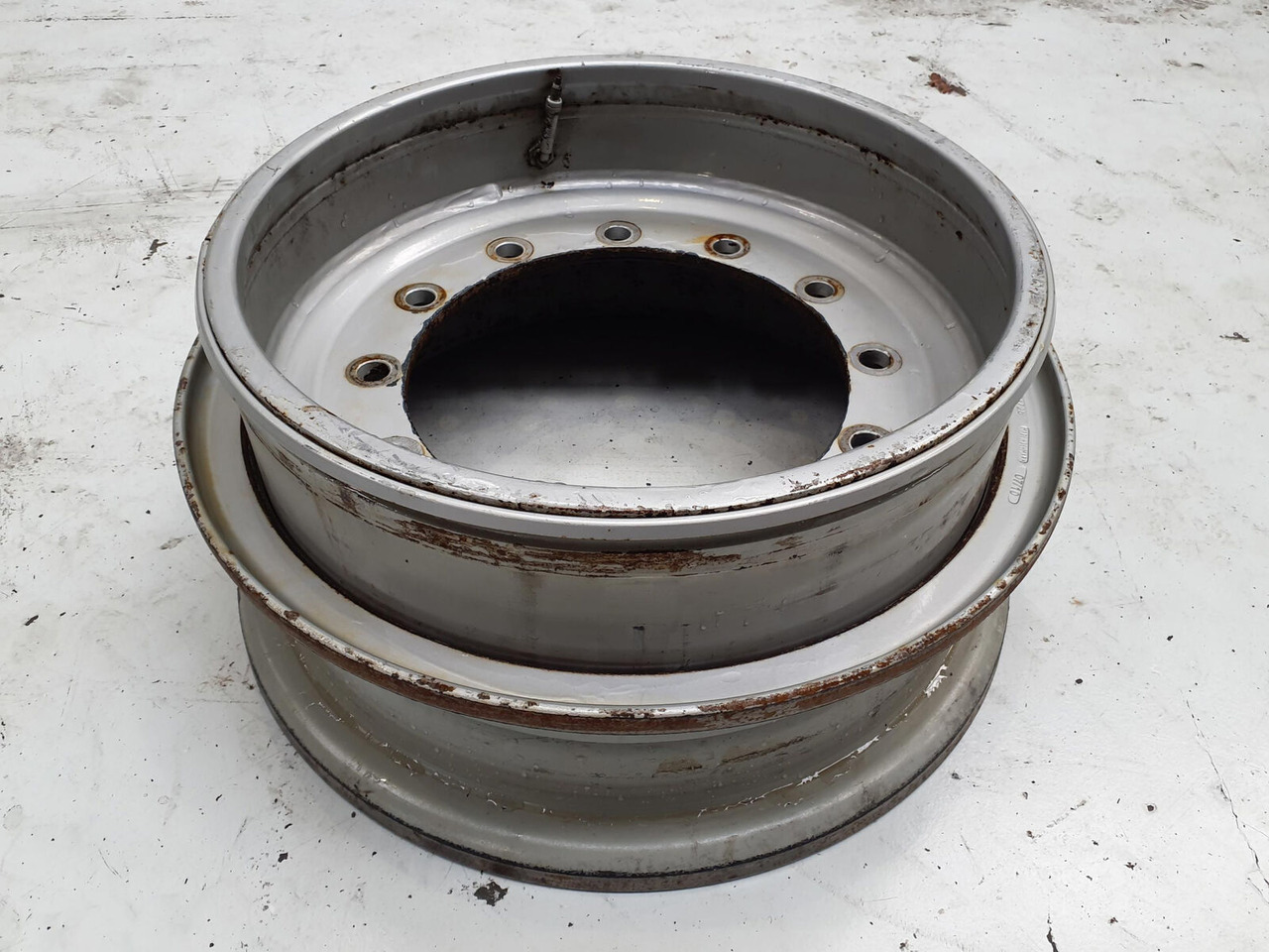 Grove Rim 445/95R25 12 14.5 3p - Vành cho Cần cẩu: hình 1 Grove Rim 445/95R25 12 14.5 3p - Vành cho Cần cẩu: hình 1