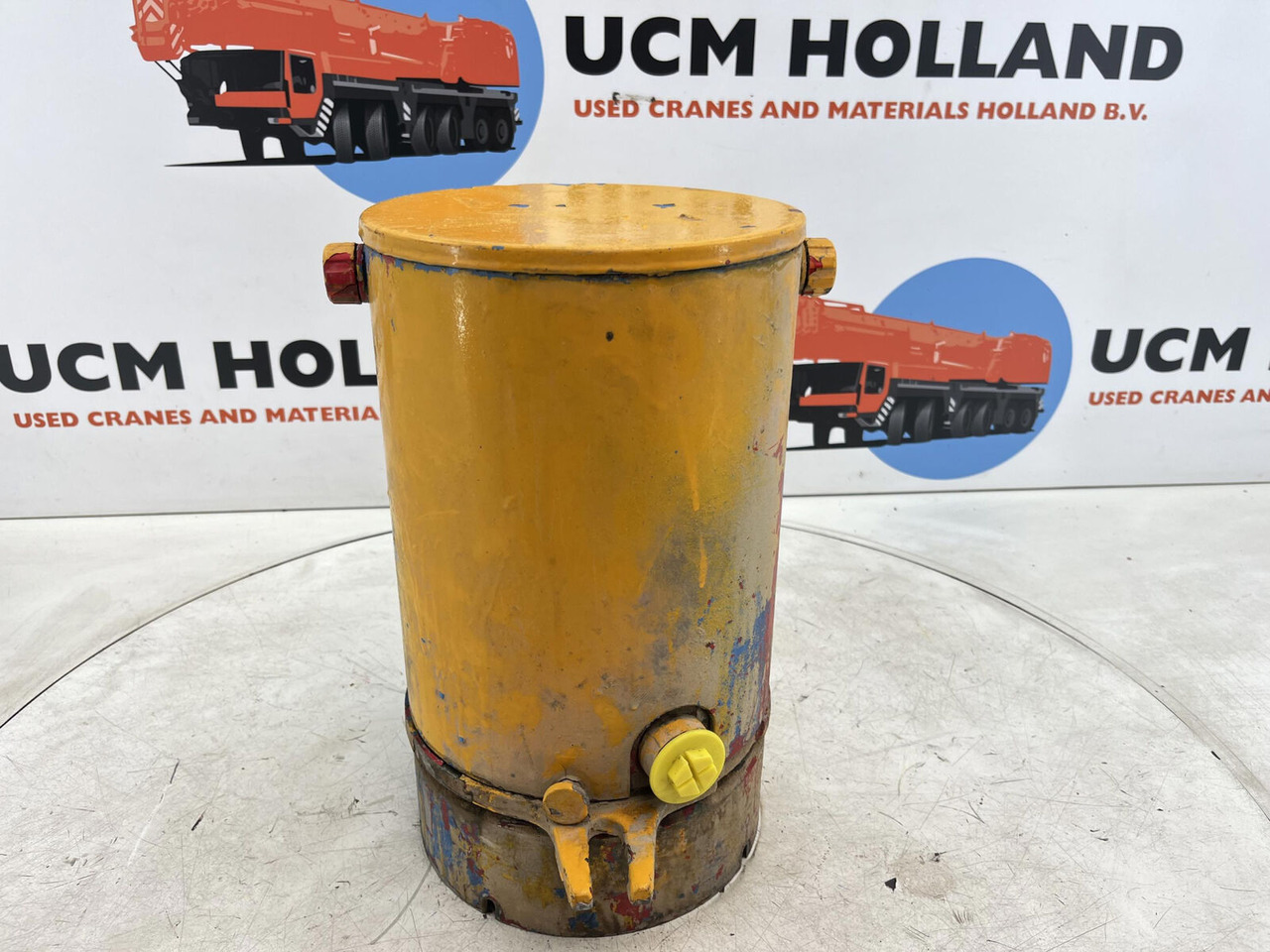 Krupp 70 GMT electric swivel - Linh kiện điện cho Cẩu bánh lốp: hình 2 Krupp 70 GMT electric swivel - Linh kiện điện cho Cẩu bánh lốp: hình 2