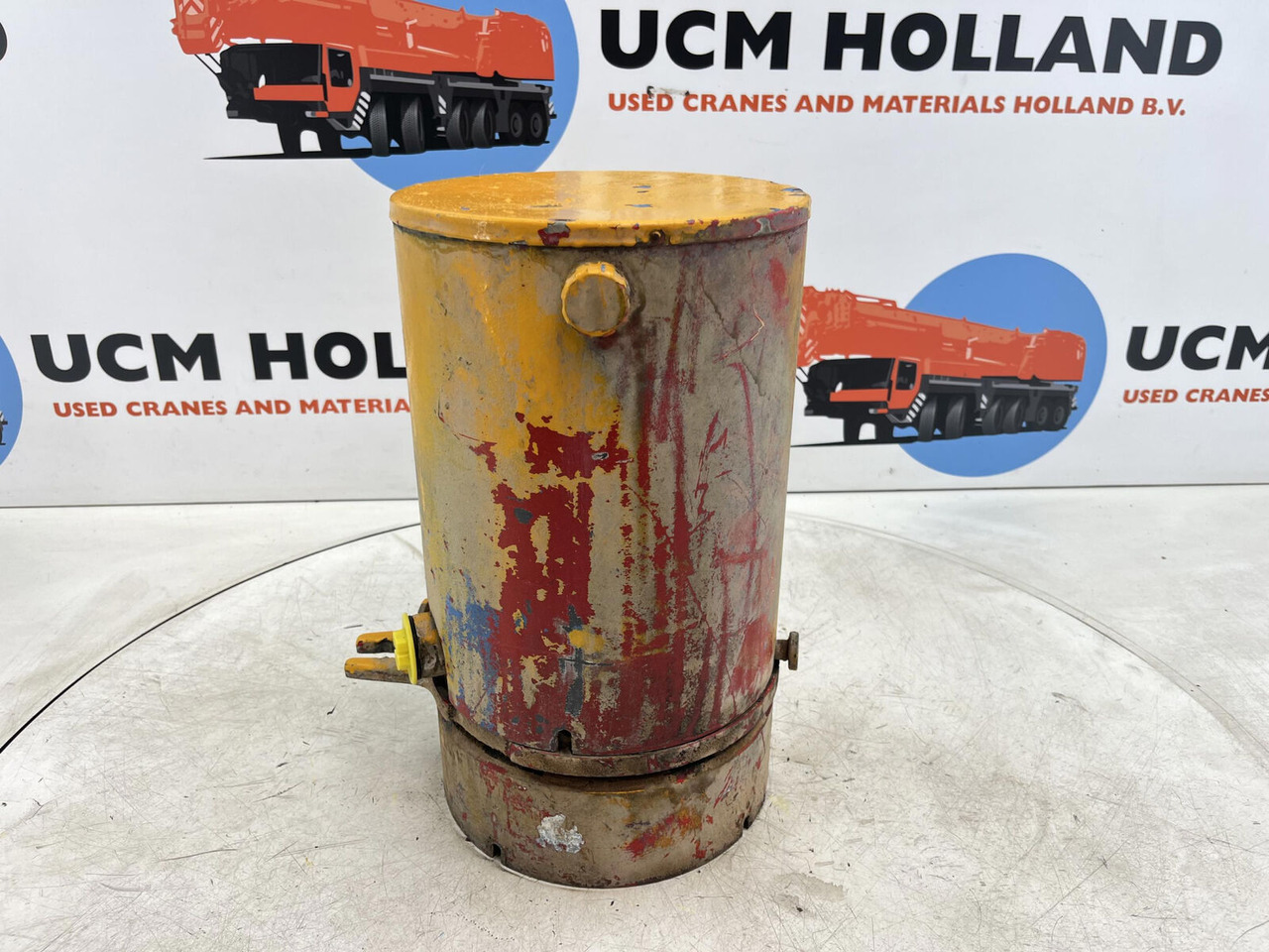 Krupp 70 GMT electric swivel - Linh kiện điện cho Cẩu bánh lốp: hình 3 Krupp 70 GMT electric swivel - Linh kiện điện cho Cẩu bánh lốp: hình 3