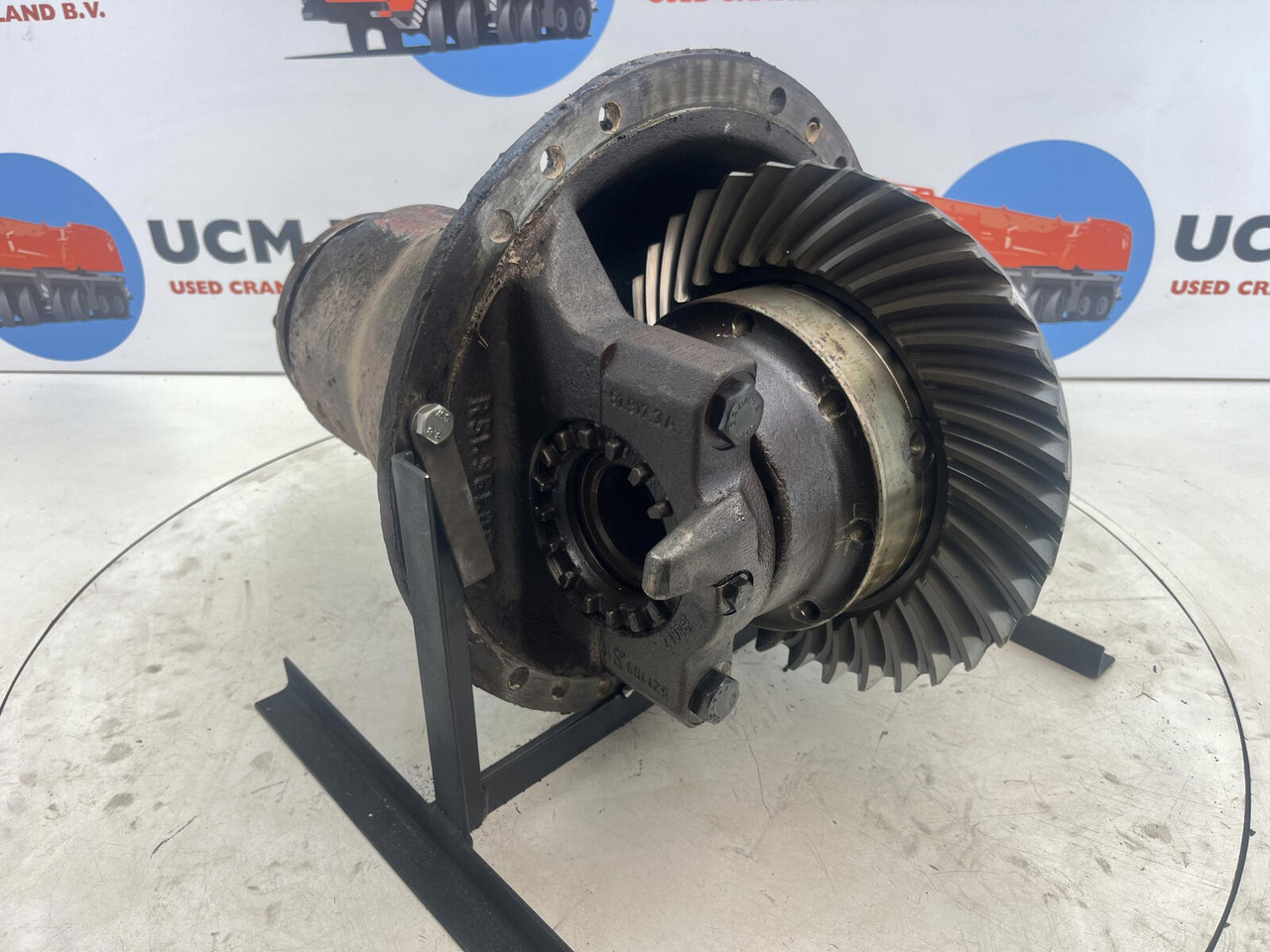 Krupp 70 GMT end differential 17x36 axle 4 - Bộ vi sai cho Cần cẩu: hình 1 Krupp 70 GMT end differential 17x36 axle 4 - Bộ vi sai cho Cần cẩu: hình 1