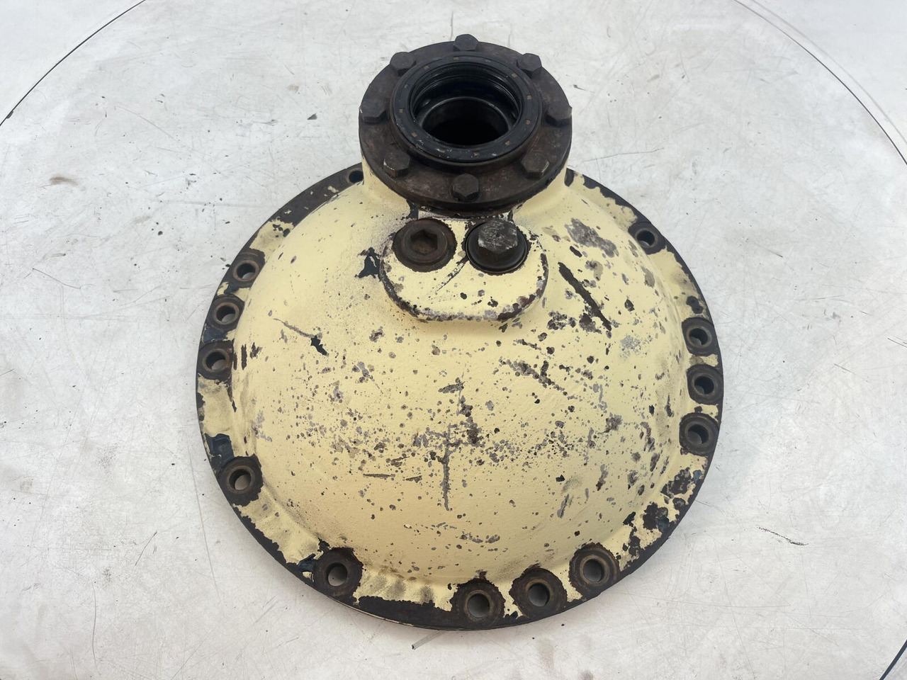 Krupp 70 GMT mid differential 13x35 axle 2 - Bộ vi sai cho Cẩu bánh lốp: hình 5 Krupp 70 GMT mid differential 13x35 axle 2 - Bộ vi sai cho Cẩu bánh lốp: hình 5