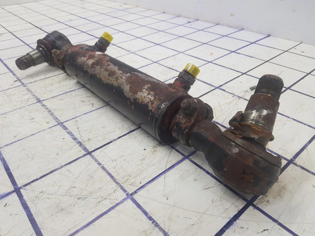 Krupp KMK 3045 steering cylinder - Xi lanh thủy lực cho Cẩu bánh lốp: hình 4 Krupp KMK 3045 steering cylinder - Xi lanh thủy lực cho Cẩu bánh lốp: hình 4