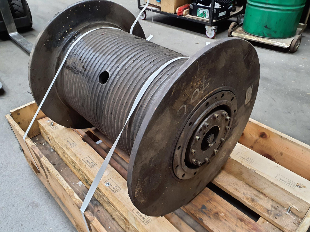 Krupp KMK 4070 winch - Tay quay cho Cẩu bánh lốp: hình 3 Krupp KMK 4070 winch - Tay quay cho Cẩu bánh lốp: hình 3