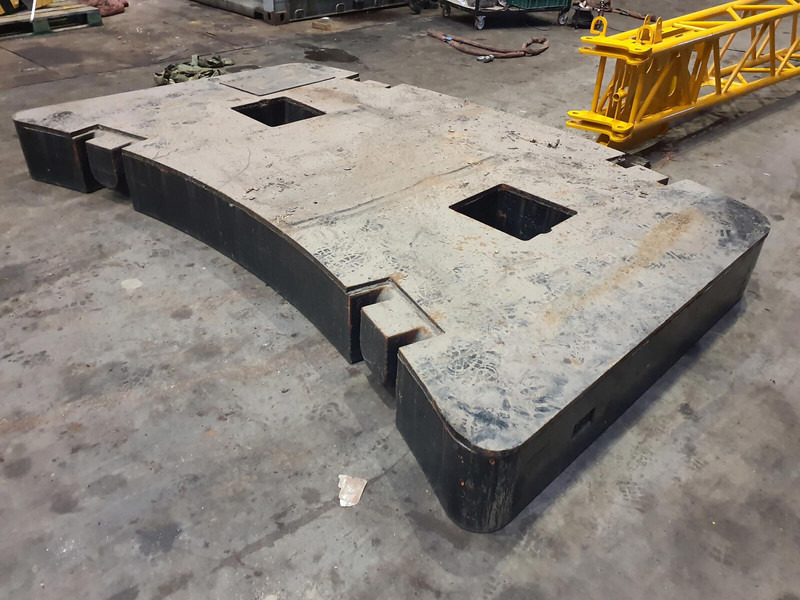 Krupp KMK 5160 counterweight 9,5t - Đối trọng cho Máy móc xây dựng: hình 3 Krupp KMK 5160 counterweight 9,5t - Đối trọng cho Máy móc xây dựng: hình 3