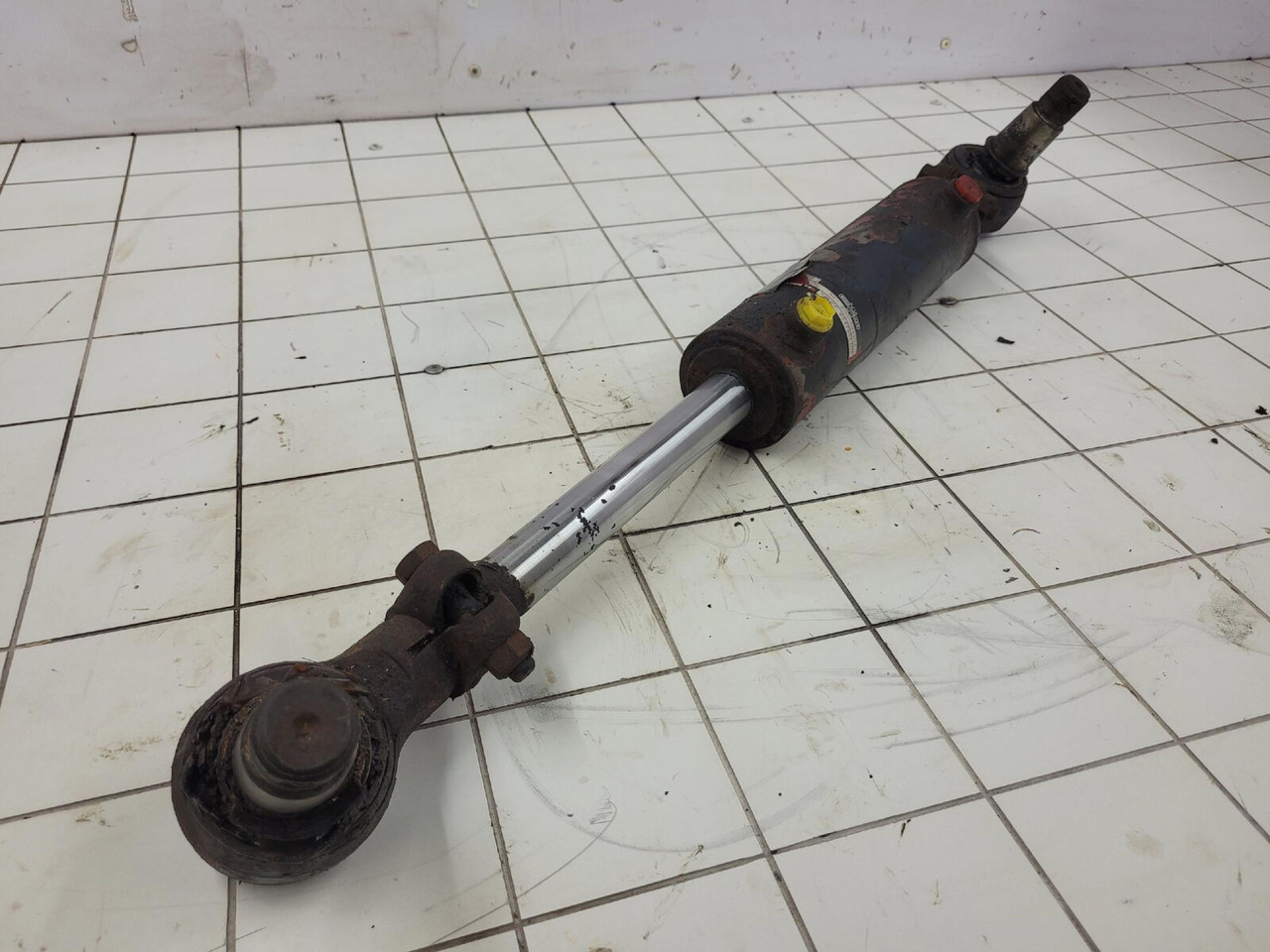 Krupp steering cylinder - Xi lanh thủy lực cho Cẩu bánh lốp: hình 2 Krupp steering cylinder - Xi lanh thủy lực cho Cẩu bánh lốp: hình 2
