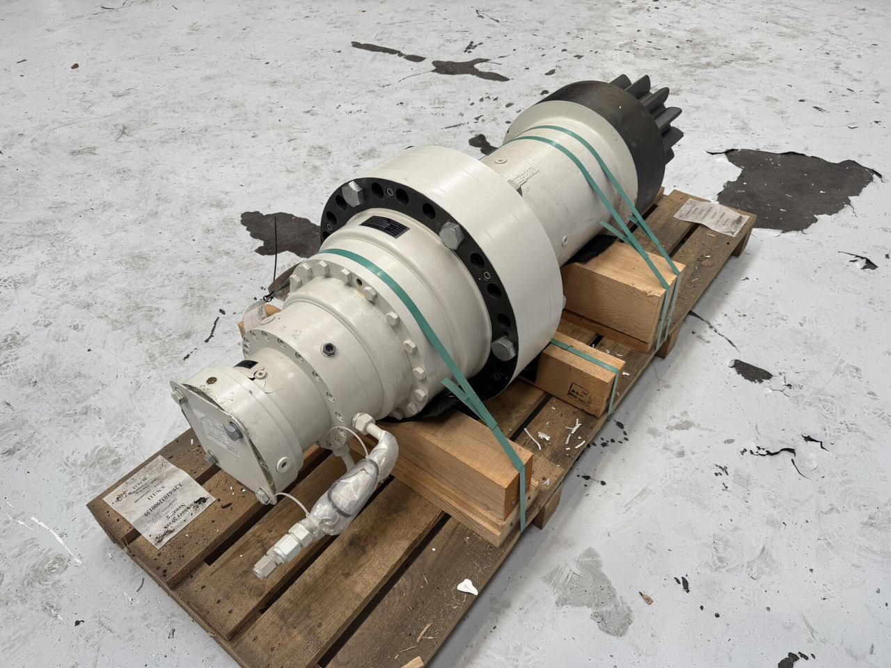 Liebherr LHM slew gear - Mô tơ quay toa cho Cẩu bánh lốp: hình 4 Liebherr LHM slew gear - Mô tơ quay toa cho Cẩu bánh lốp: hình 4