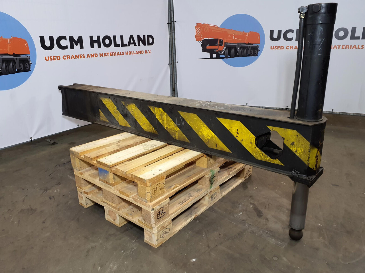 Liebherr LTM 1035/2 sliding beam complete - Hệ thống treo cho Cẩu bánh lốp: hình 1 Liebherr LTM 1035/2 sliding beam complete - Hệ thống treo cho Cẩu bánh lốp: hình 1