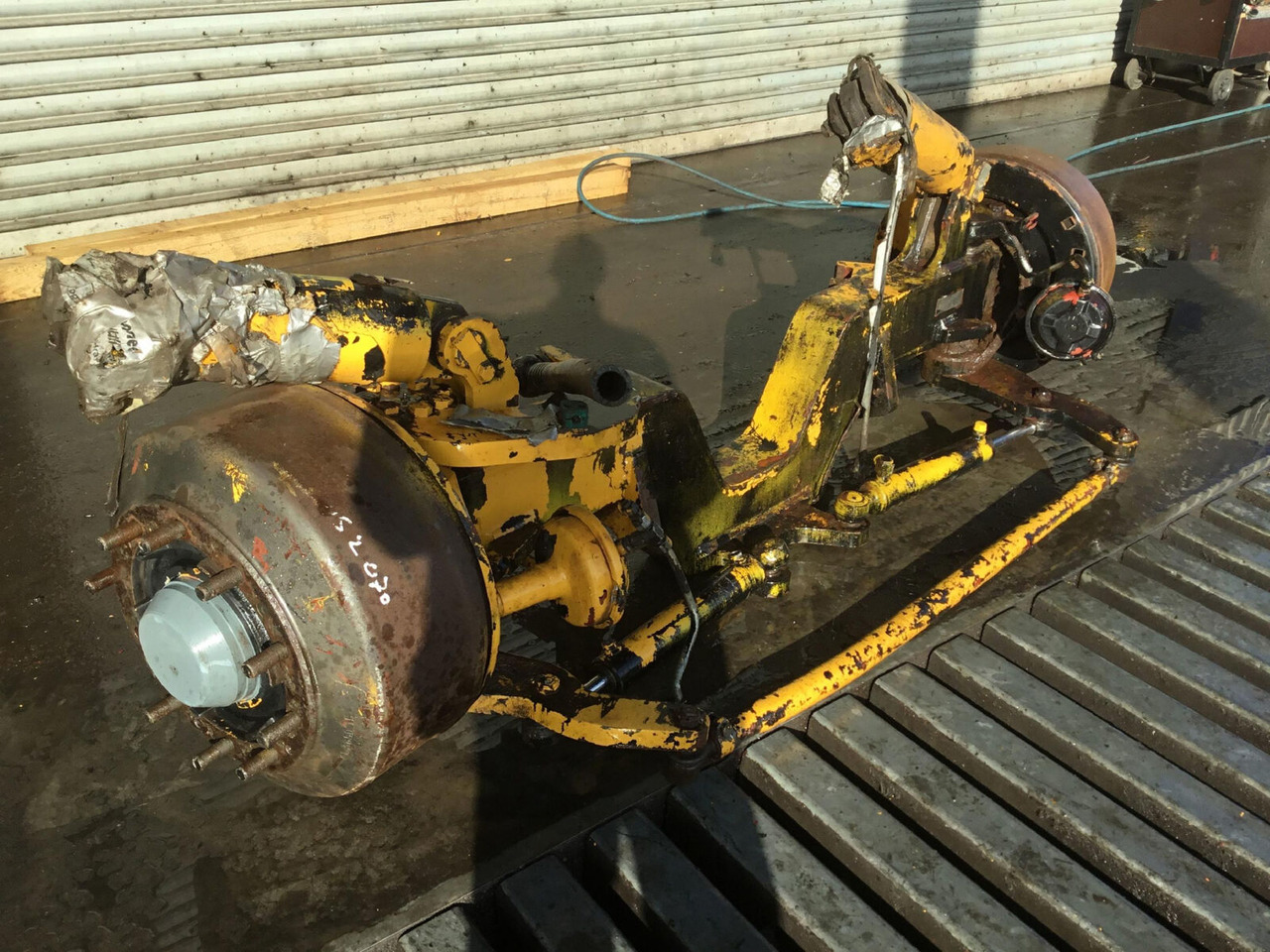 Liebherr LTM 1050-1 axle 2 - Trục và các bộ phận cho Cẩu bánh lốp: hình 1 Liebherr LTM 1050-1 axle 2 - Trục và các bộ phận cho Cẩu bánh lốp: hình 1