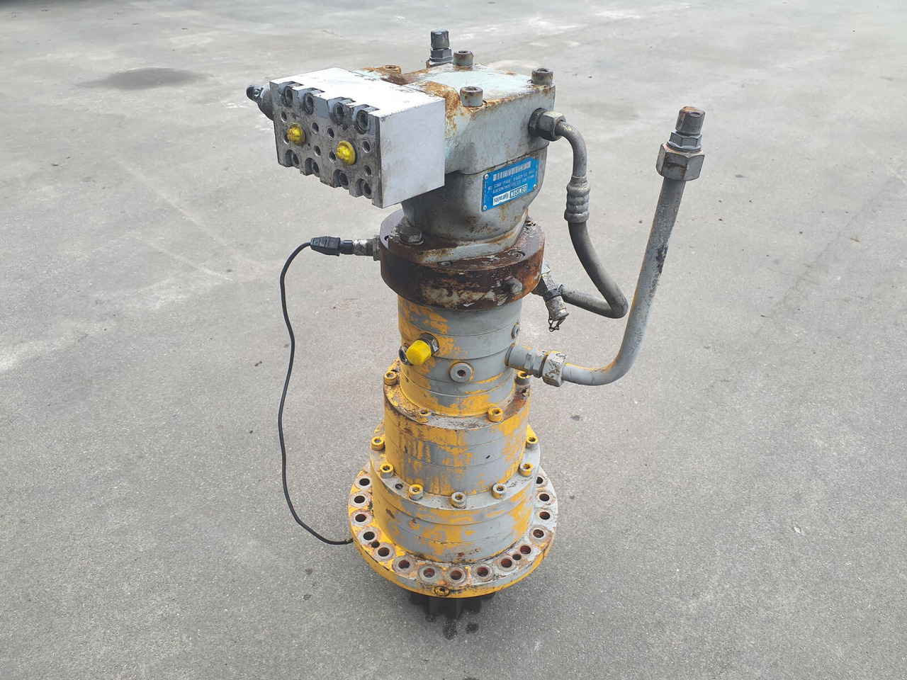 Liebherr LTM 1060-2 Slewing gear - Mô tơ quay toa cho Cẩu bánh lốp: hình 4 Liebherr LTM 1060-2 Slewing gear - Mô tơ quay toa cho Cẩu bánh lốp: hình 4
