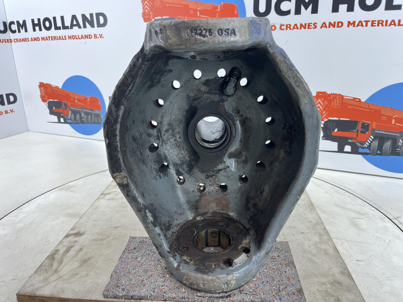 Liebherr LTM 1070-4.2 Steering knuckle 16 holes axle 3 - Ngõng moay ơ cho Cần cẩu: hình 5 Liebherr LTM 1070-4.2 Steering knuckle 16 holes axle 3 - Ngõng moay ơ cho Cần cẩu: hình 5