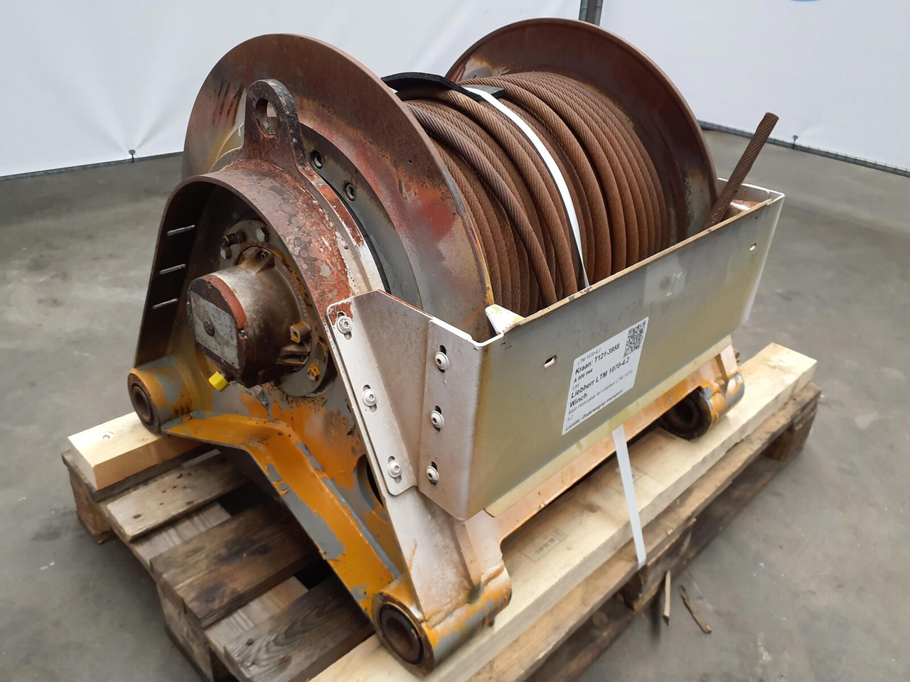 Liebherr LTM 1070-4.2 winch - Tay quay cho Cẩu bánh lốp: hình 3 Liebherr LTM 1070-4.2 winch - Tay quay cho Cẩu bánh lốp: hình 3