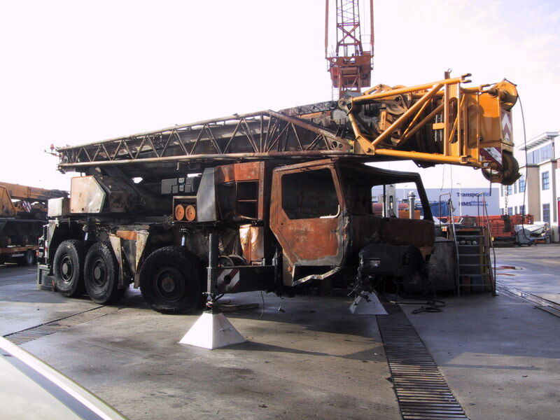 Liebherr LTM 1080/1 for parts - Cẩu bánh lốp: hình 1 Liebherr LTM 1080/1 for parts - Cẩu bánh lốp: hình 1