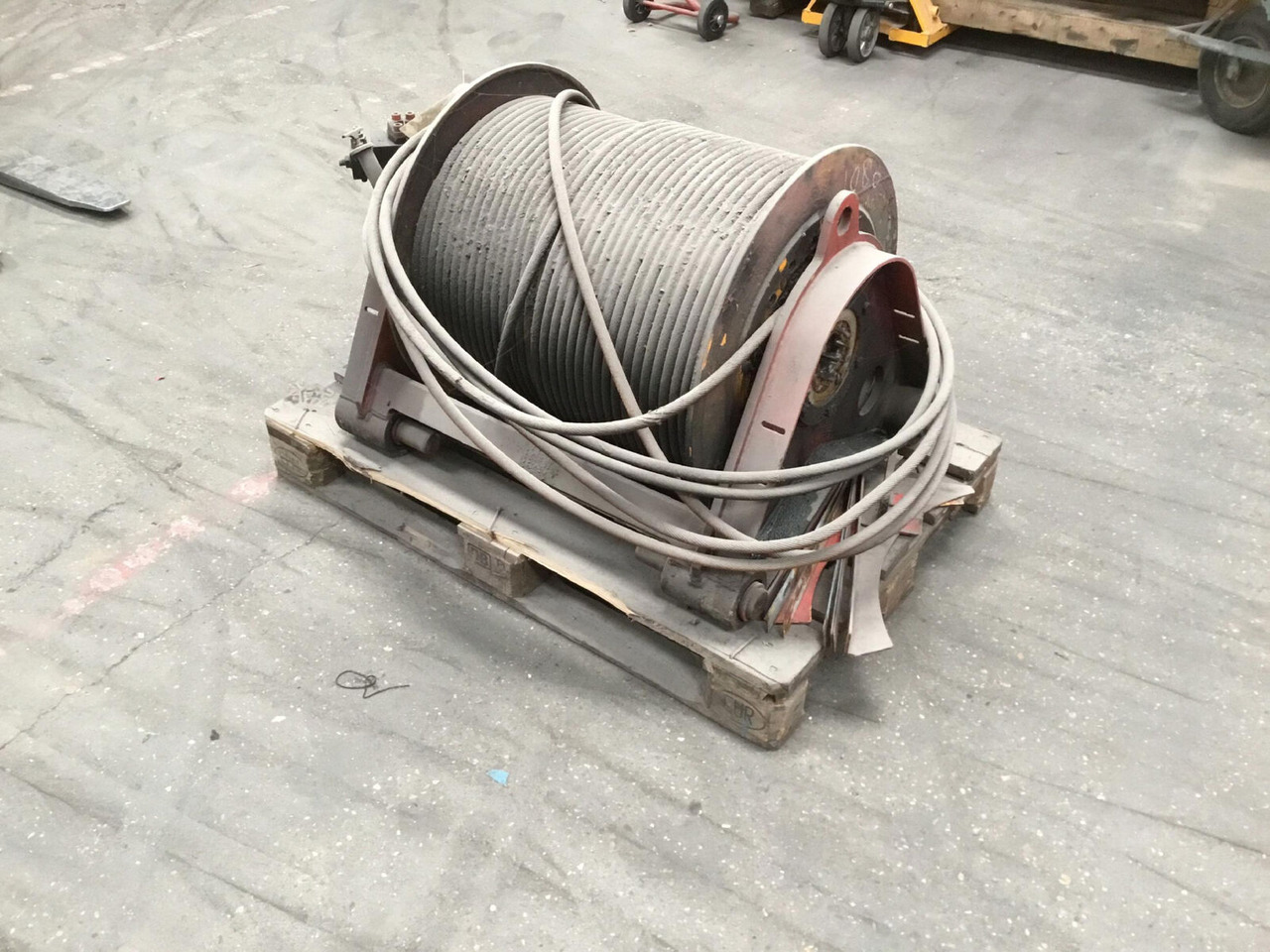 Liebherr LTM 1080-1 winch - Tay quay cho Cẩu bánh lốp: hình 4 Liebherr LTM 1080-1 winch - Tay quay cho Cẩu bánh lốp: hình 4