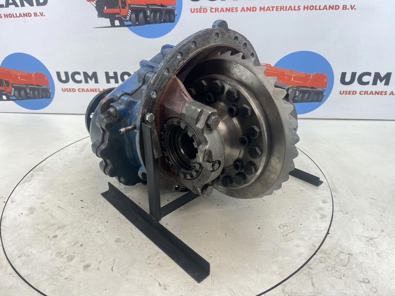 Liebherr LTM 1090/2 mid differential 14x34 axle 2 - Bộ vi sai cho Cần cẩu: hình 1 Liebherr LTM 1090/2 mid differential 14x34 axle 2 - Bộ vi sai cho Cần cẩu: hình 1