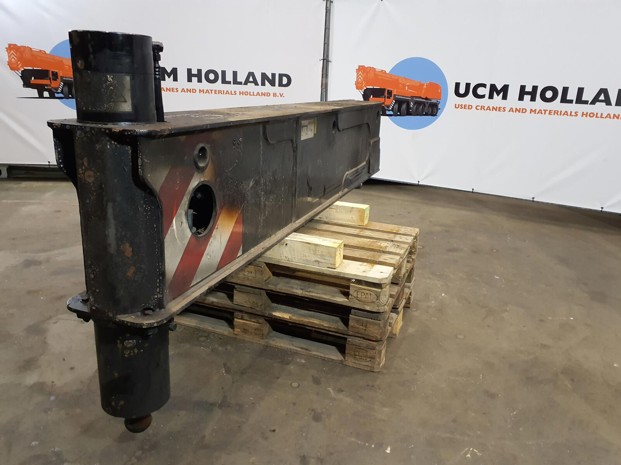 Liebherr LTM 1100-5.2 Sliding beam rear complete - Hệ thống treo cho Cẩu bánh lốp: hình 2 Liebherr LTM 1100-5.2 Sliding beam rear complete - Hệ thống treo cho Cẩu bánh lốp: hình 2