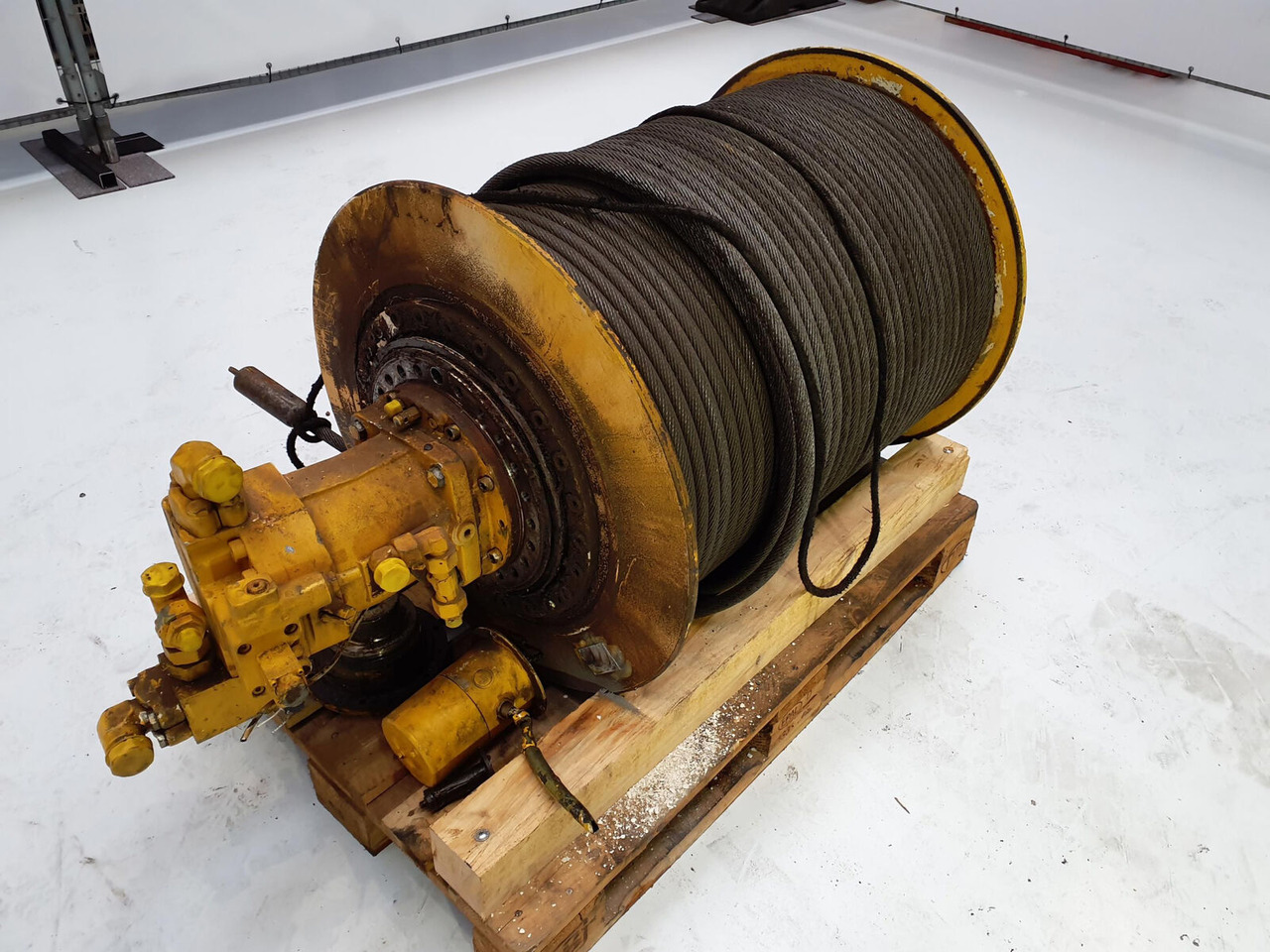 Liebherr LTM 1160-2 complete 1e winch - Tay quay cho Cẩu bánh lốp: hình 1 Liebherr LTM 1160-2 complete 1e winch - Tay quay cho Cẩu bánh lốp: hình 1