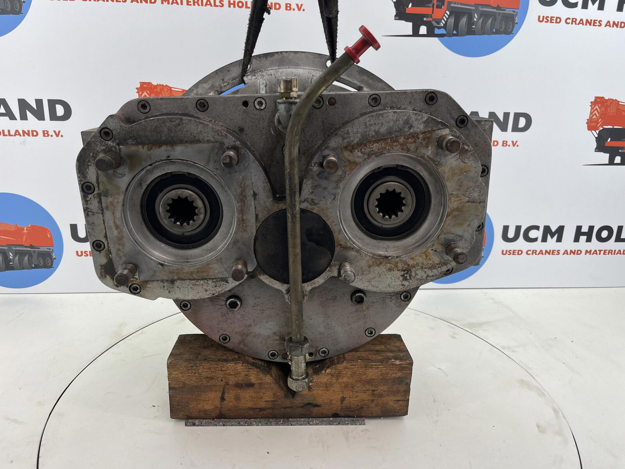 Liebherr LTM 1200/1 Distributor gearbox with coupling - Hộp số cho Cẩu bánh lốp: hình 3 Liebherr LTM 1200/1 Distributor gearbox with coupling - Hộp số cho Cẩu bánh lốp: hình 3