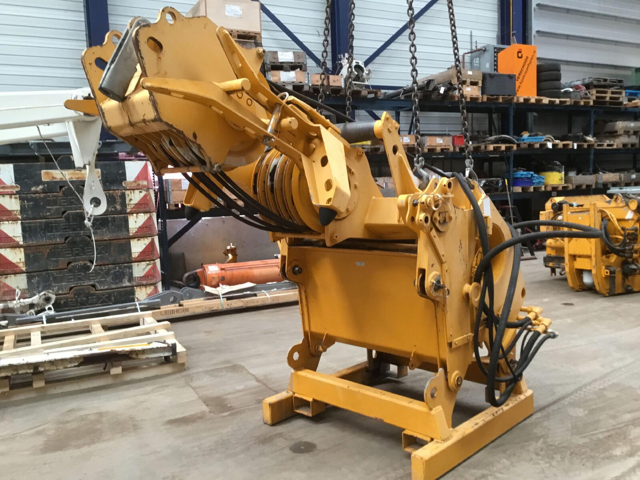 Liebherr LTM 1400-7.1 3rd winch - Tay quay cho Cẩu bánh lốp: hình 2 Liebherr LTM 1400-7.1 3rd winch - Tay quay cho Cẩu bánh lốp: hình 2