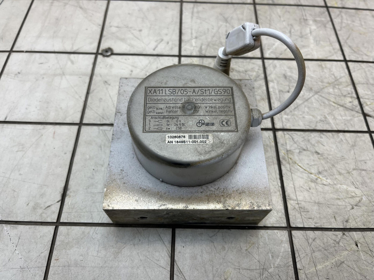 Liebherr LTM 1400-7.1 angle transmitter - Bộ cảm biến cho Cẩu bánh lốp: hình 1 Liebherr LTM 1400-7.1 angle transmitter - Bộ cảm biến cho Cẩu bánh lốp: hình 1