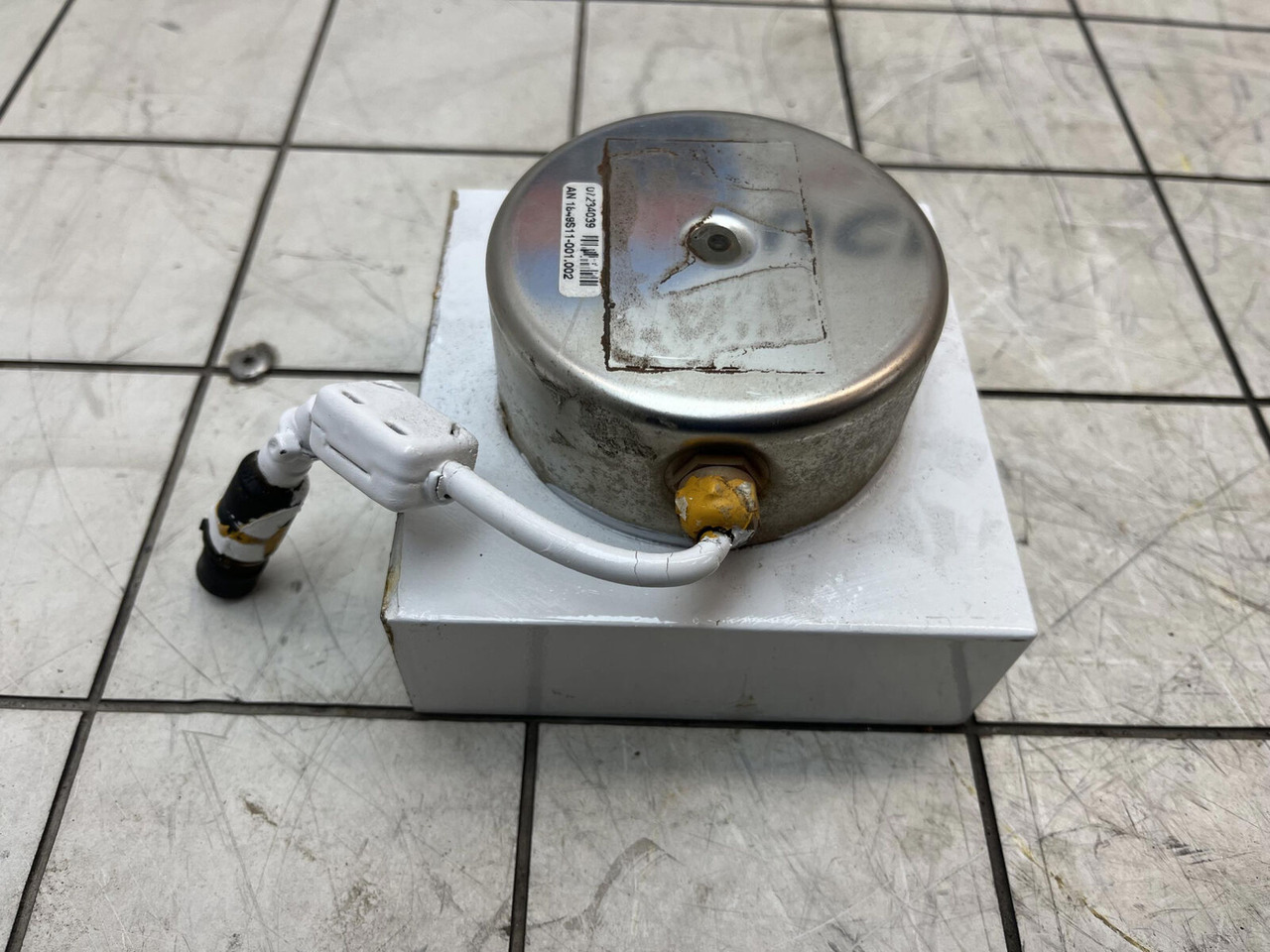Liebherr LTM 1400-7.1 angle transmitter - Linh kiện điện cho Cần cẩu: hình 2 Liebherr LTM 1400-7.1 angle transmitter - Linh kiện điện cho Cần cẩu: hình 2