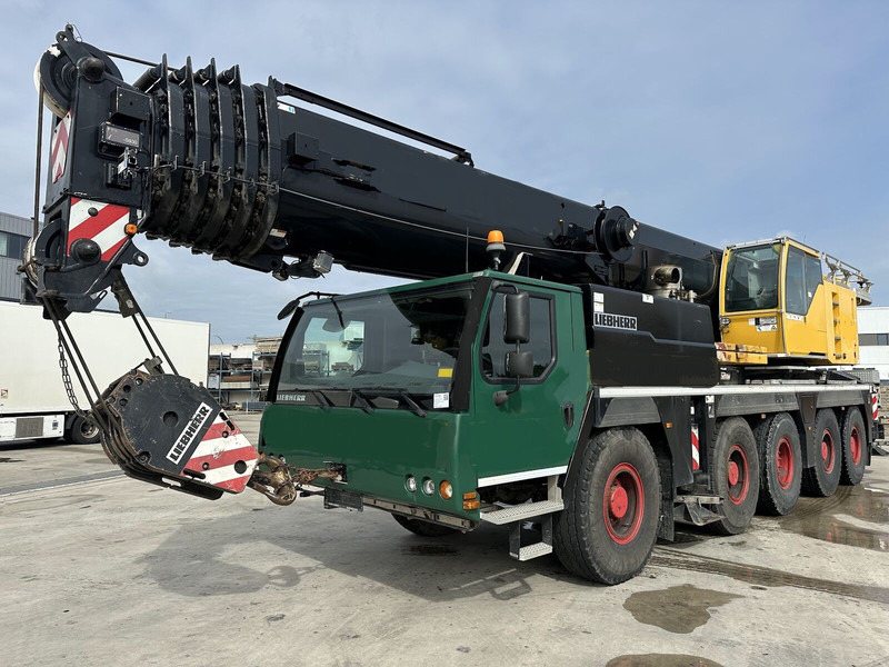 Liebherr Liebherr LTM 1130-5.1 - Cần cẩu mọi địa hình: hình 2 Liebherr Liebherr LTM 1130-5.1 - Cần cẩu mọi địa hình: hình 2
