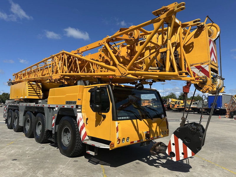 Liebherr Liebherr LTM 1200-5.1 - Cần cẩu mọi địa hình: hình 2 Liebherr Liebherr LTM 1200-5.1 - Cần cẩu mọi địa hình: hình 2